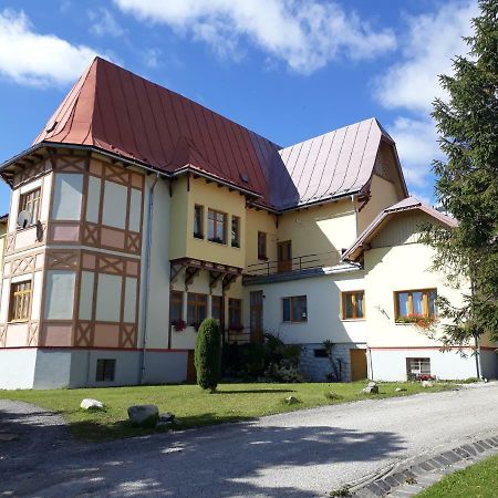 Apartman Pavilon D-Peter Vysoke Tatry Luaran gambar